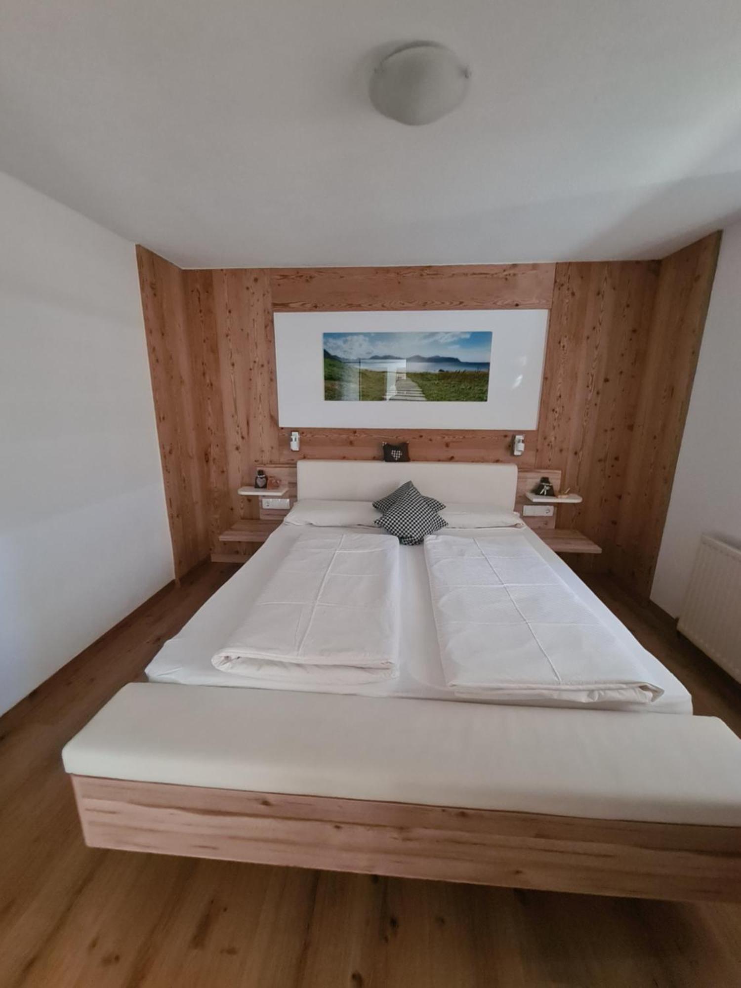 Haus Heidrun Leilighet Fendels Eksteriør bilde